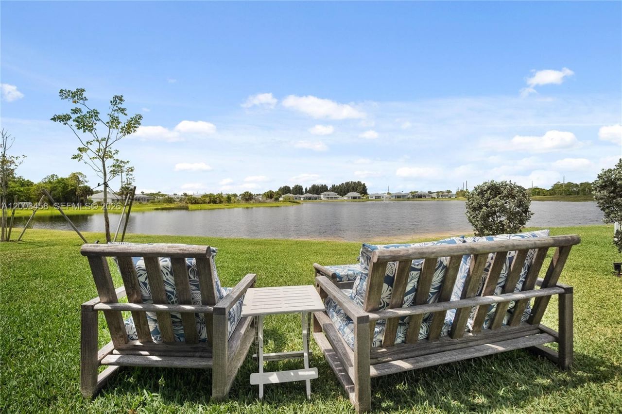 9734 SW Meridian Way , Stuart, FL 34997 Photo