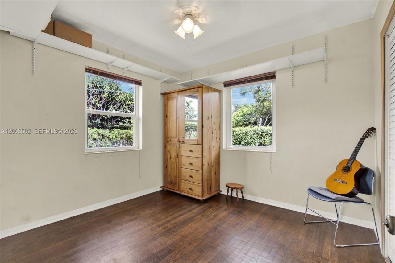 5701 SW 50th Ter , Miami, FL 33155 Photo