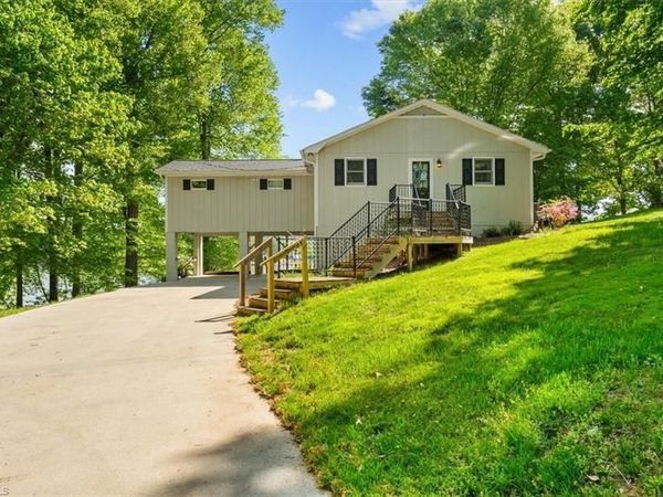 330 Hillview Drive, Lexington, NC 27292