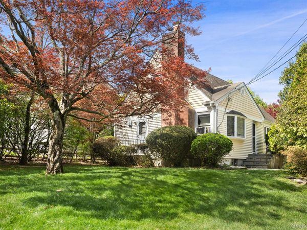 62 highland Road , Thornwood, NY 10594