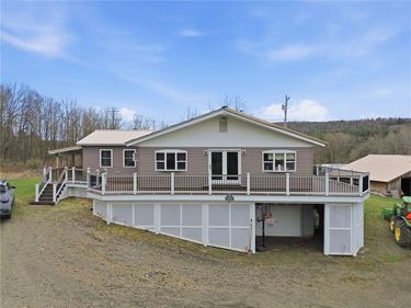 1646 County Highway 10, Laurens, NY 13796