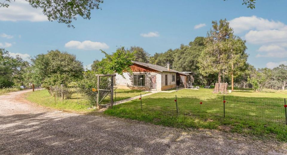 598 Sultana Ln, Angels Camp, CA 95222 Photo