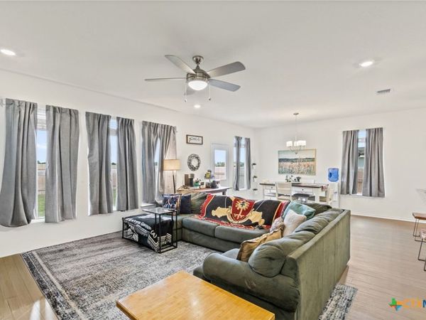 714 Ryan Street , Belton, TX 76513