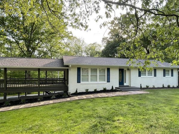 326 Valley View Rd , Dover, TN 37058