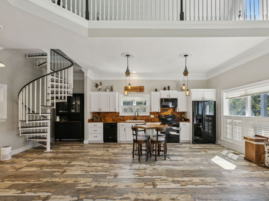 Property Image 62