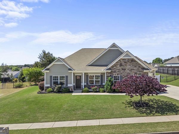 2216 Blackberry Court, Monroe, GA 30656