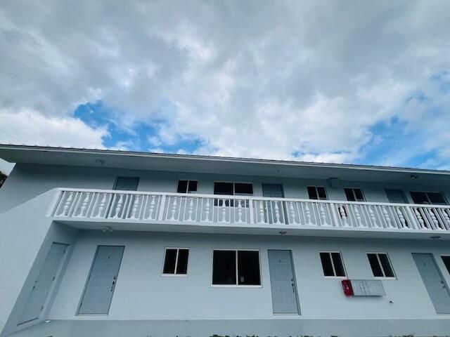 206 SE 1st Avenue, Unit 8, Delray Beach, FL 33444 Photo