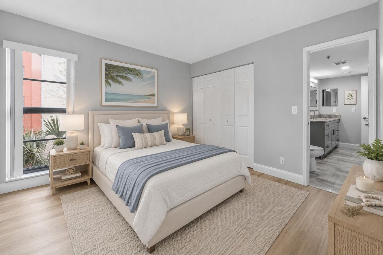 2206 S Cypress Bend Drive, Unit 401, Pompano Beach, FL 33069 Photo