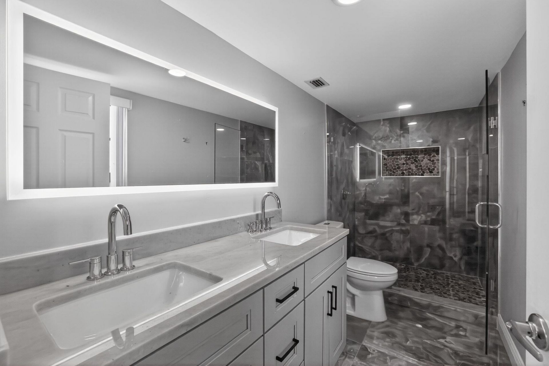 2206 S Cypress Bend Drive, Unit 401, Pompano Beach, FL 33069 Photo