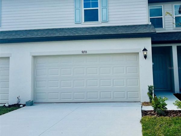 7693 IMAGINATION PLACE , WESLEY CHAPEL, FL 33545