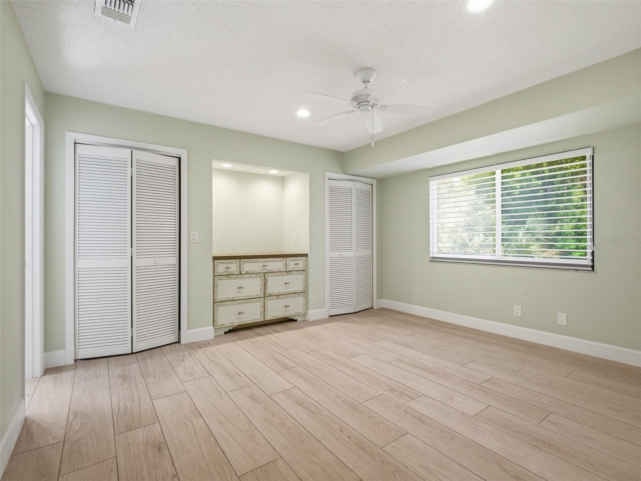 731 Saint Andrews Circle, New Smyrna Beach, FL 32168 Photo