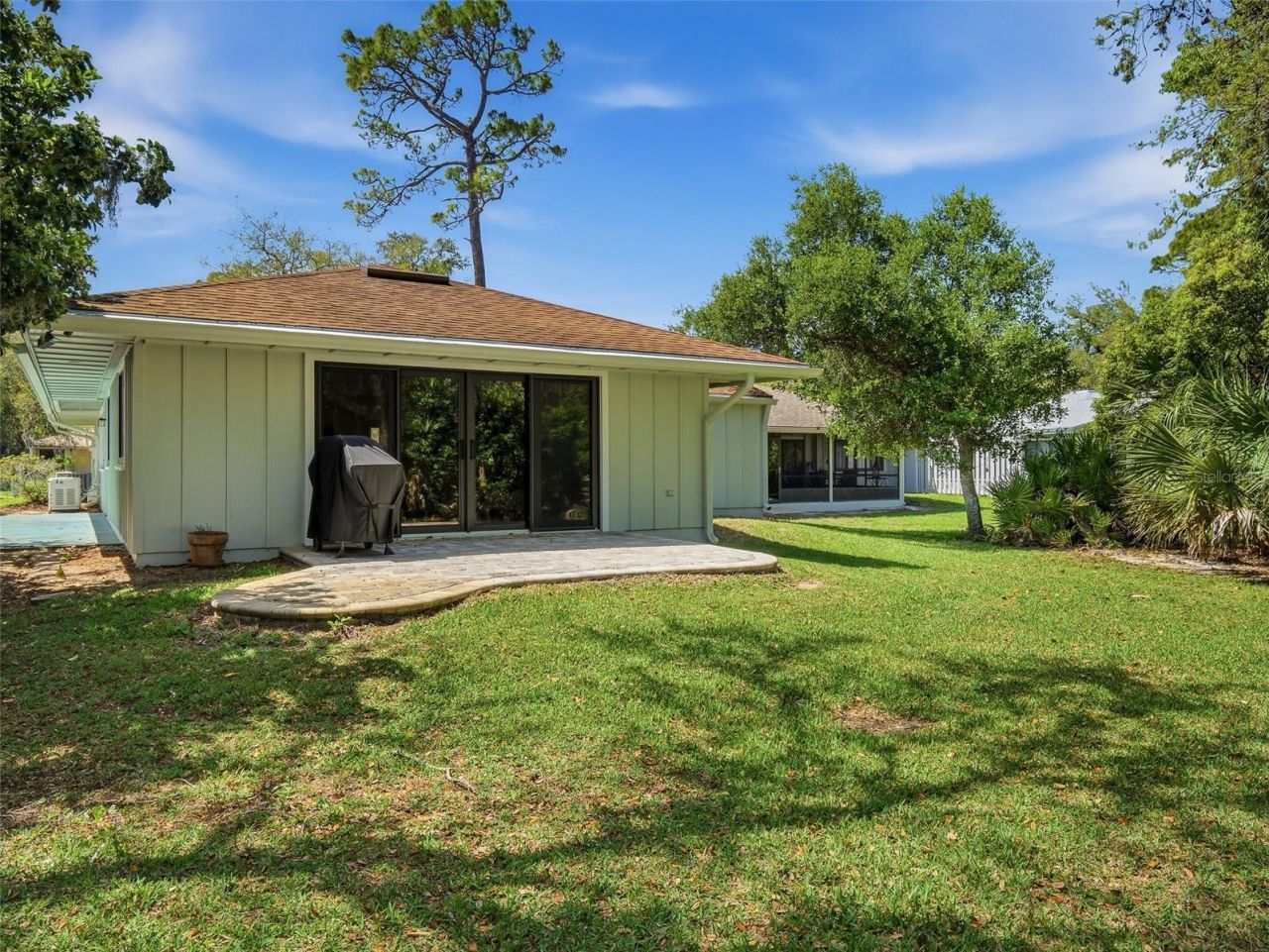 731 Saint Andrews Circle, New Smyrna Beach, FL 32168 Photo