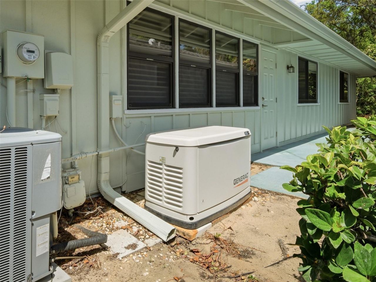 731 Saint Andrews Circle, New Smyrna Beach, FL 32168 Photo