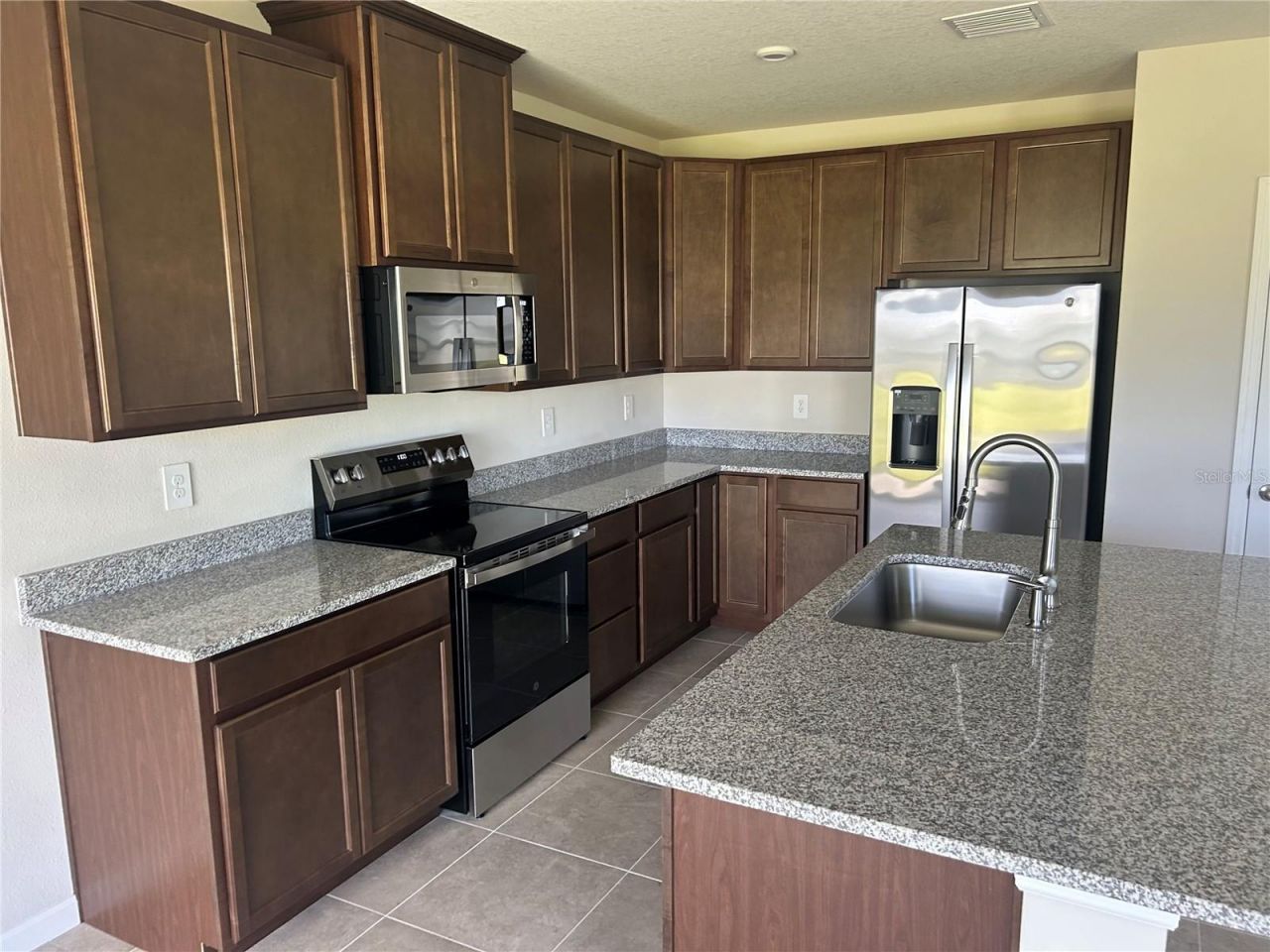 16401 Queen Palm Drive, Port Charlotte, FL 33953 Photo