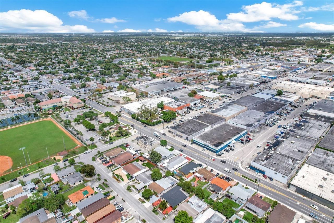 2650 W 8th Ave , Hialeah, FL 33010 Photo