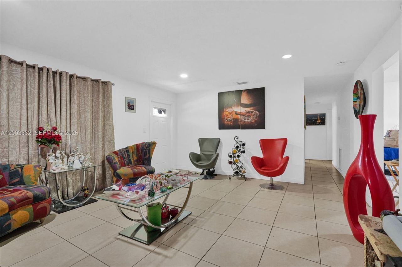 2650 W 8th Ave , Hialeah, FL 33010 Photo