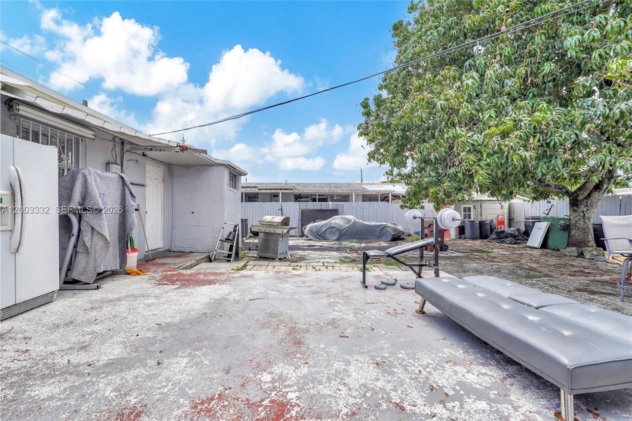 2650 W 8th Ave , Hialeah, FL 33010 Photo