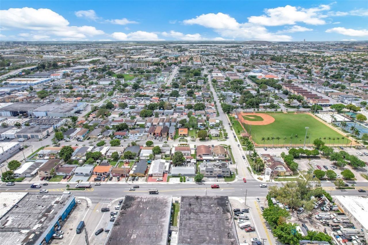 2650 W 8th Ave , Hialeah, FL 33010 Photo