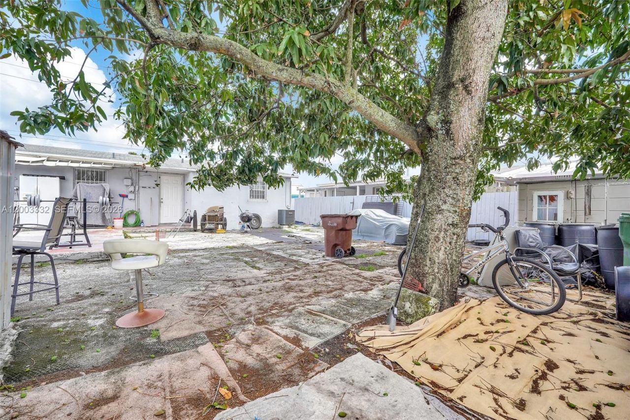 2650 W 8th Ave , Hialeah, FL 33010 Photo