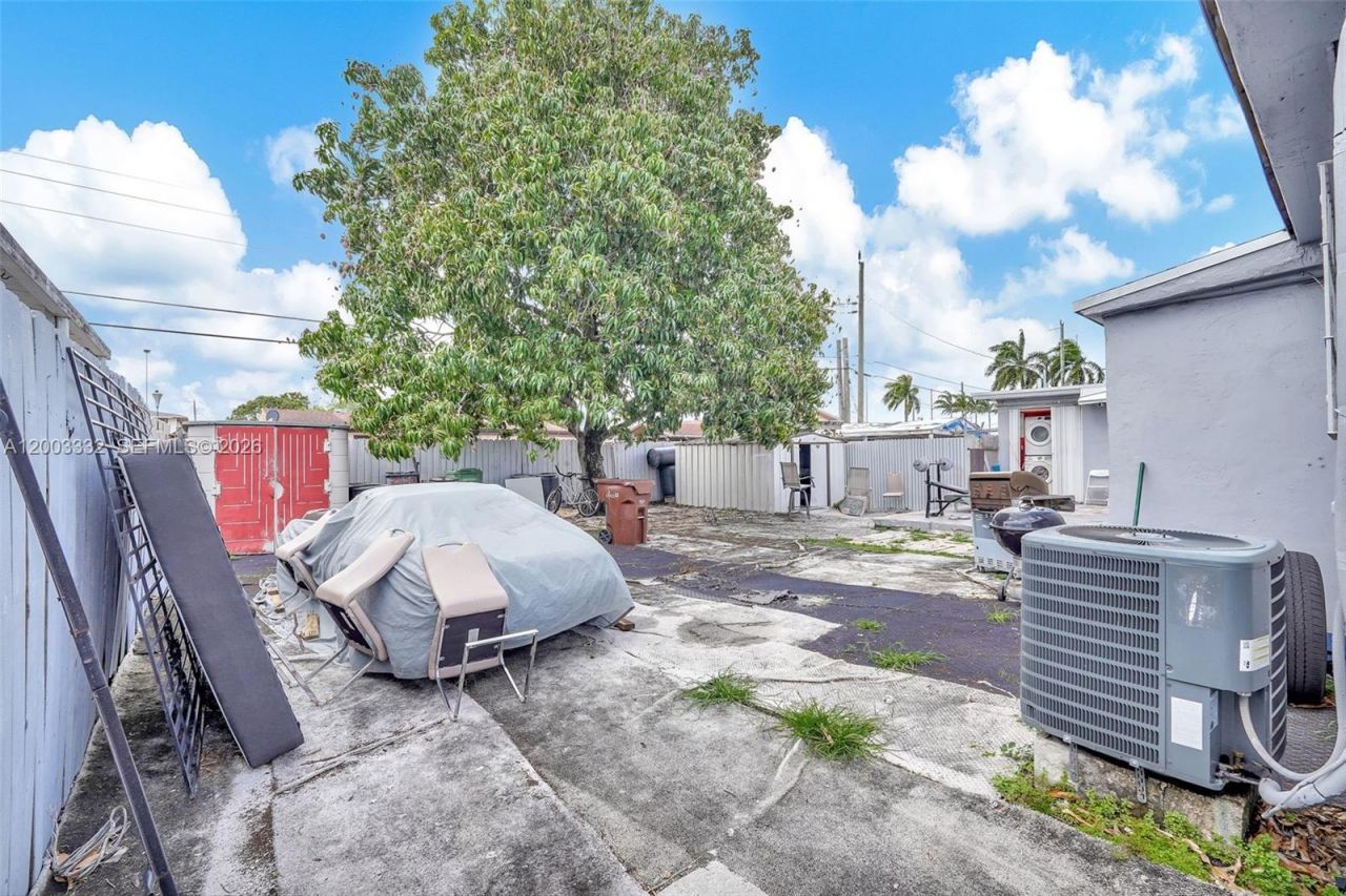 2650 W 8th Ave , Hialeah, FL 33010 Photo