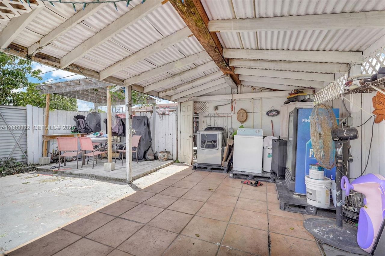 2650 W 8th Ave , Hialeah, FL 33010 Photo