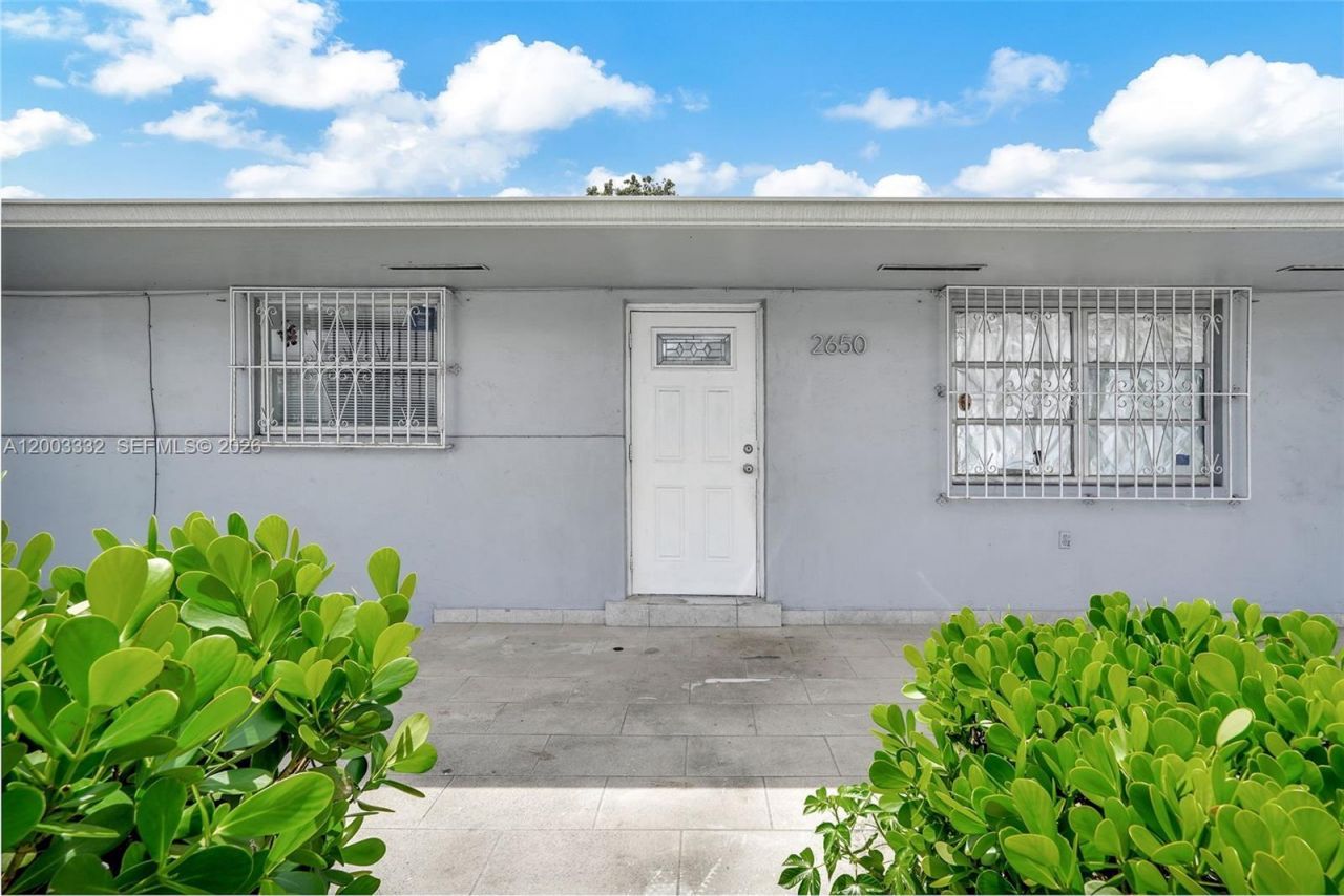 2650 W 8th Ave , Hialeah, FL 33010 Photo