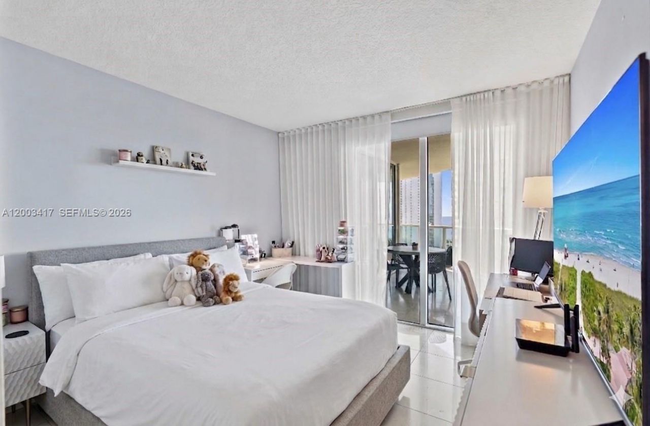 250 Sunny Isles Blvd, Unit 3-1606, Sunny Isles Beach, FL 33160 Photo