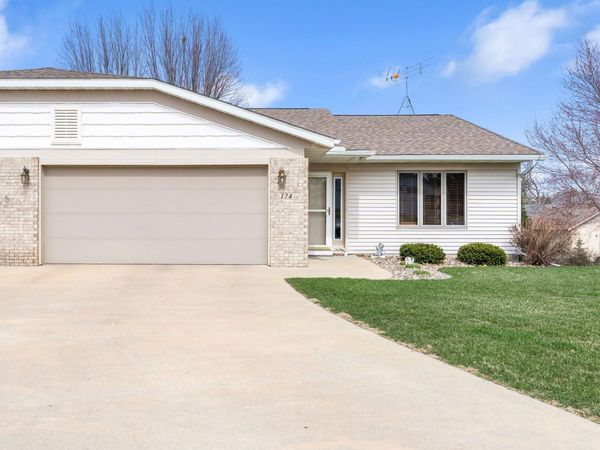 174 Autumn Place NE, Owatonna, MN 55060