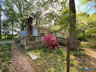 122 Meadowlark Road, Urbanna, VA 23175