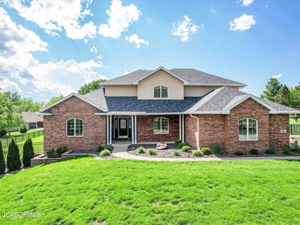 616 S EAGLE TRACE, Jefferson City, MO 65109