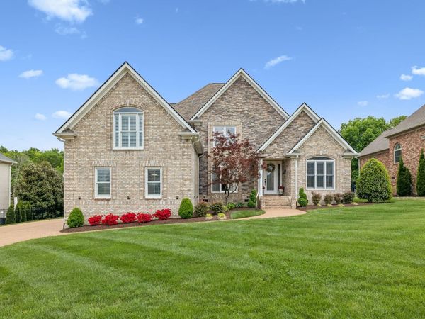 548 Ridgecrest Ln, Lebanon, TN 37087