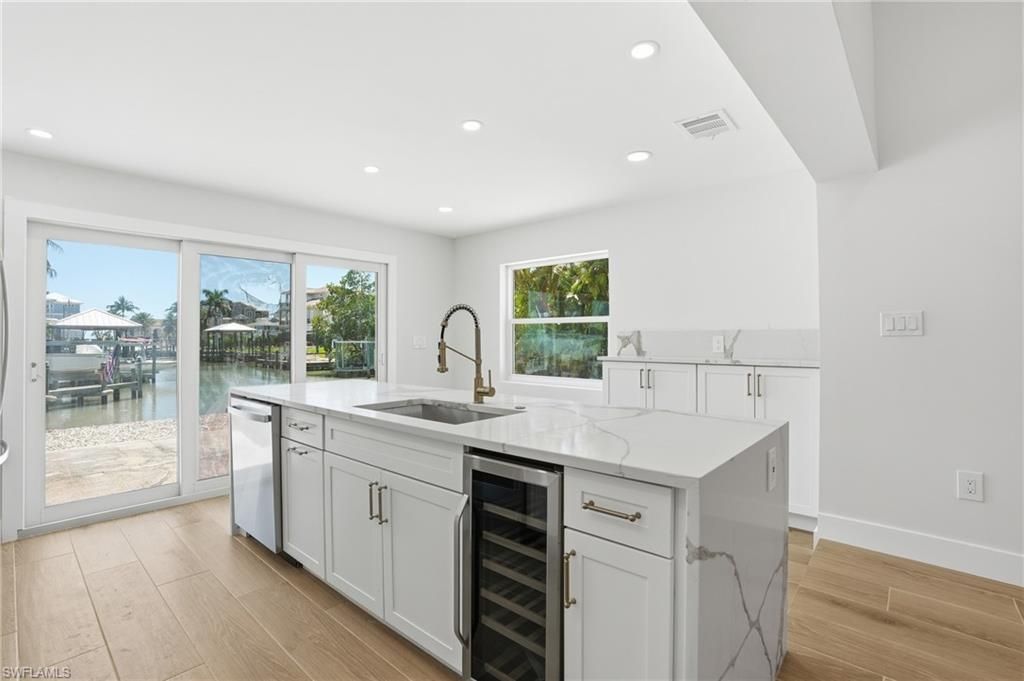 8336 Lagoon Rd , Fort Myers Beach, FL 33931 Photo