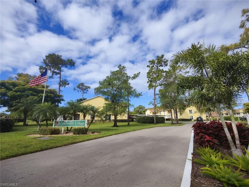 2668 Kings Lake Blvd , Unit 7-203, Naples, FL 34112 Photo