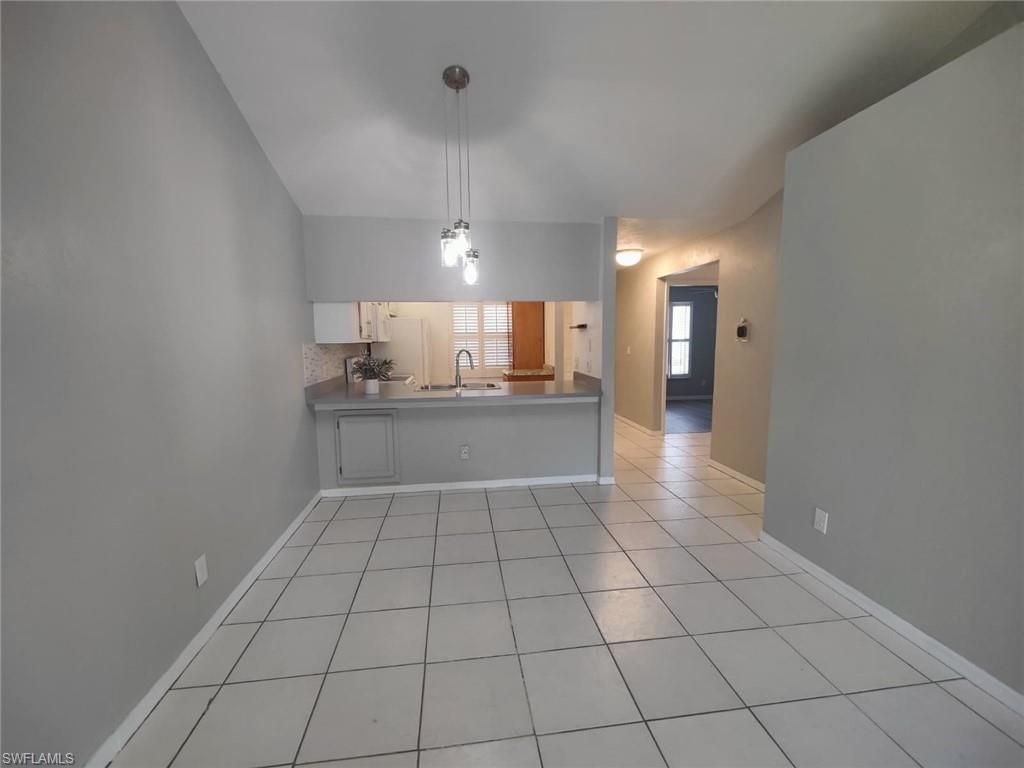 2668 Kings Lake Blvd , Unit 7-203, Naples, FL 34112 Photo