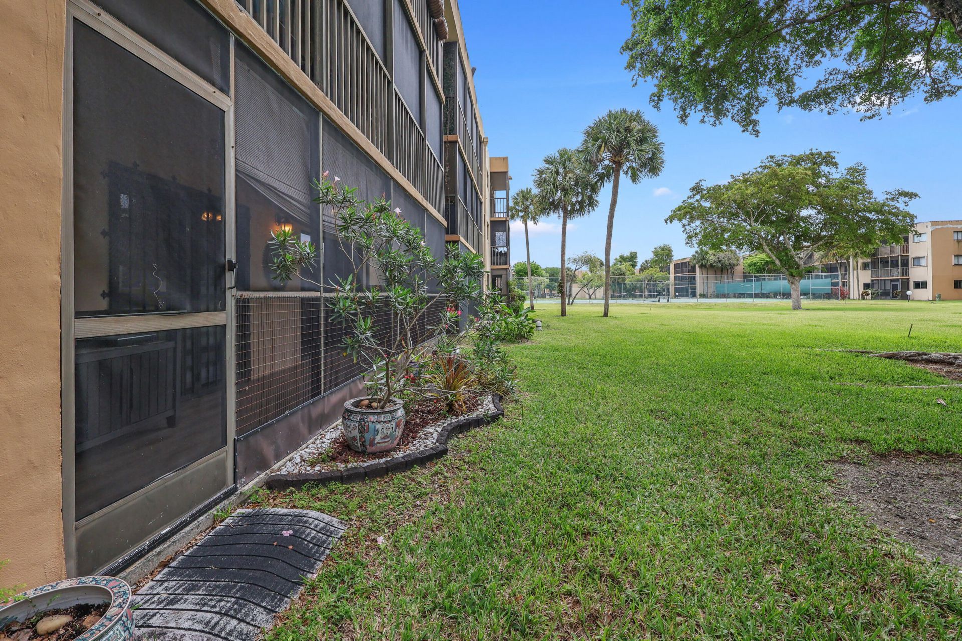 8415 SW 107th Avenue, Unit 136w, Miami, FL 33173 Photo
