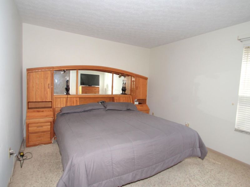 3399 Mautino Drive, Columbus, OH 43231 Photo 11