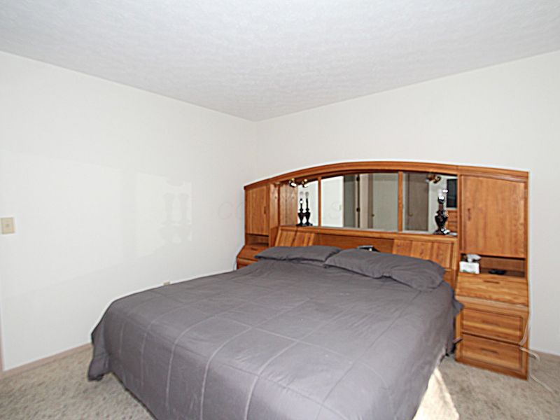 3399 Mautino Drive, Columbus, OH 43231 Photo 12