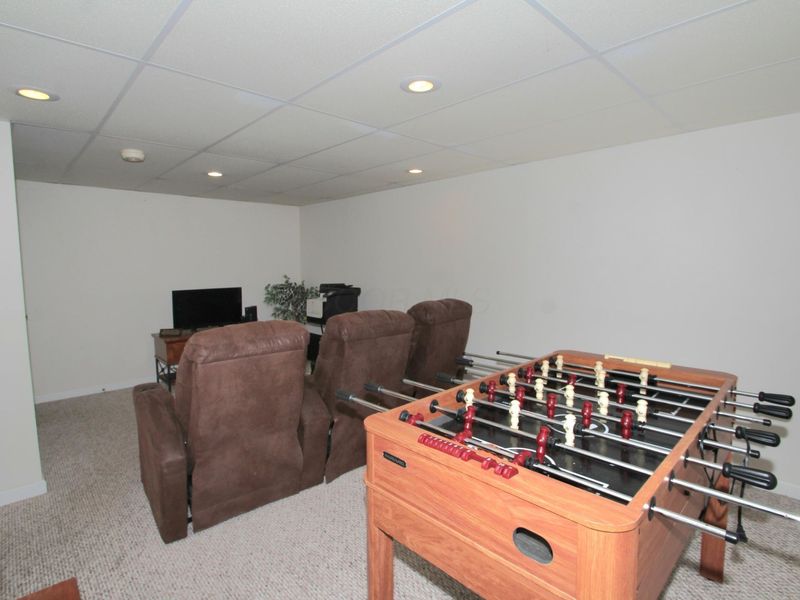 3399 Mautino Drive, Columbus, OH 43231 Photo 18