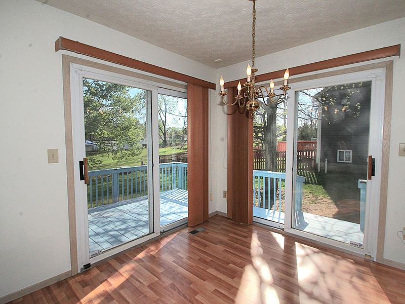 3399 Mautino Drive, Columbus, OH 43231 Photo 9