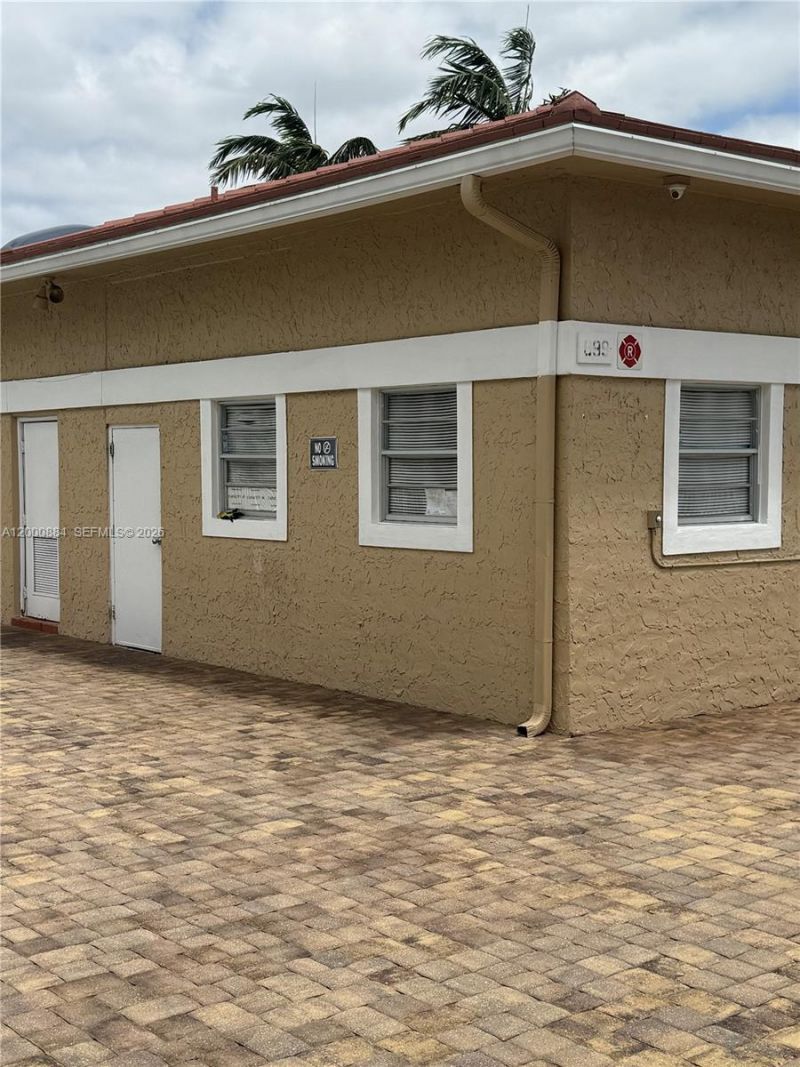 10228 Twin Lakes Dr , Unit 16-E, Coral Springs, FL 33071 Photo