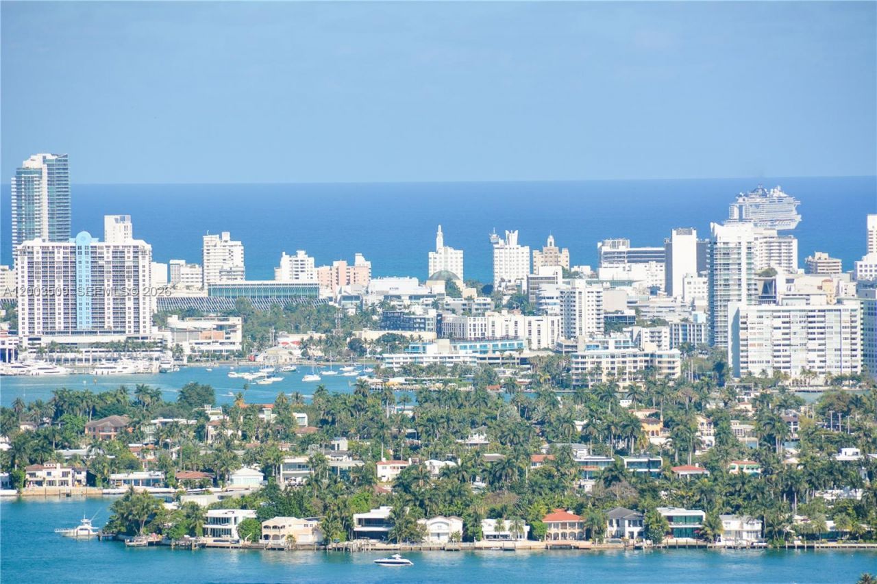 1750 N Bayshore Dr , Unit 4601, Miami, FL 33132 Photo