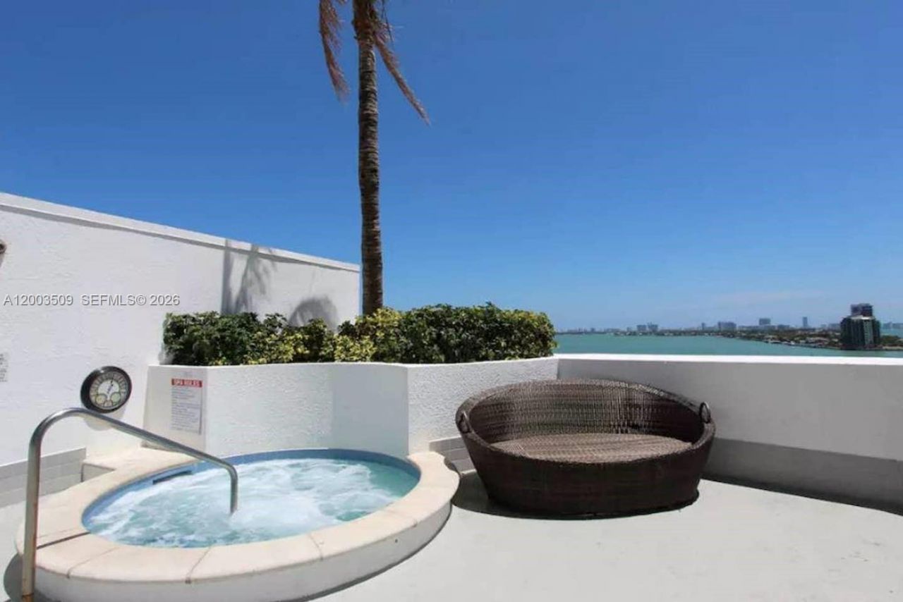 1750 N Bayshore Dr, Unit 4601, Miami, FL 33132 Photo