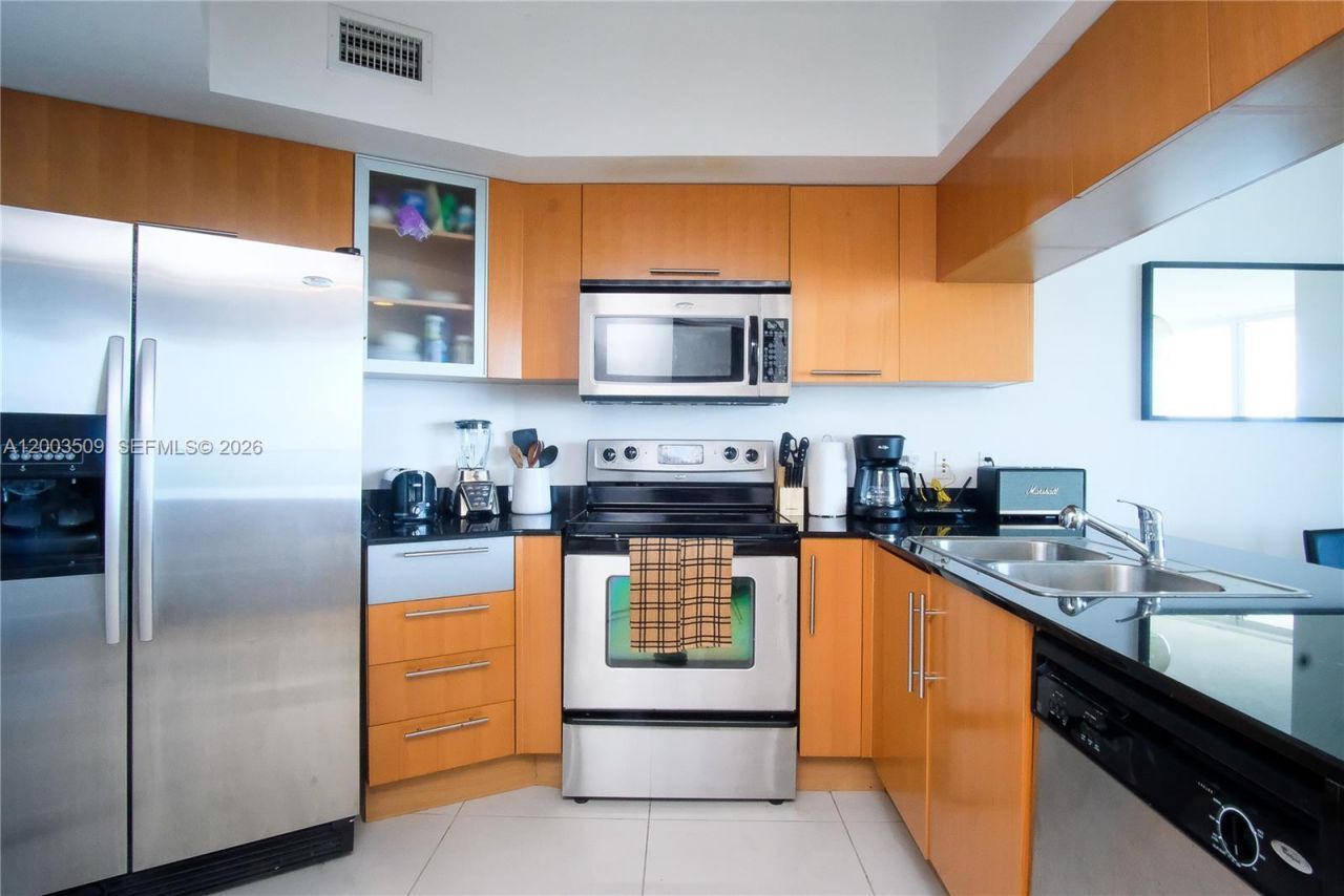1750 N Bayshore Dr, Unit 4601, Miami, FL 33132 Photo