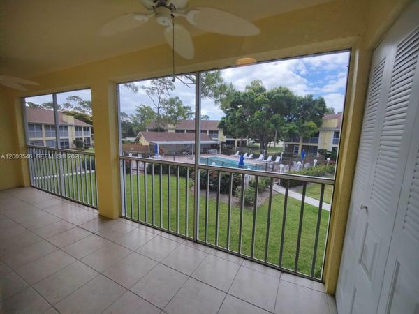 2668 Kings Lake, Unit 2668, Naples, FL 34112