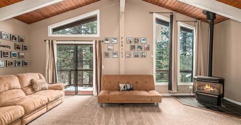 1641 Crystal Air Drive, South Lake Tahoe, CA 96150 Photo