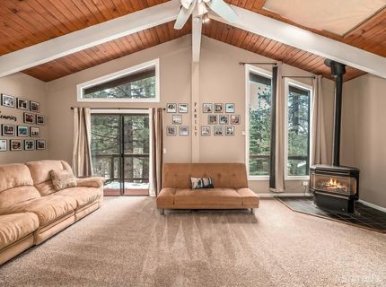 1641 Crystal Air Drive, South Lake Tahoe, CA 96150 Photo
