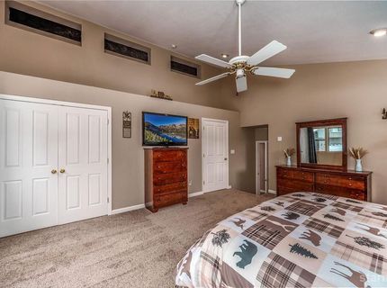1641 Crystal Air Drive, South Lake Tahoe, CA 96150 Photo