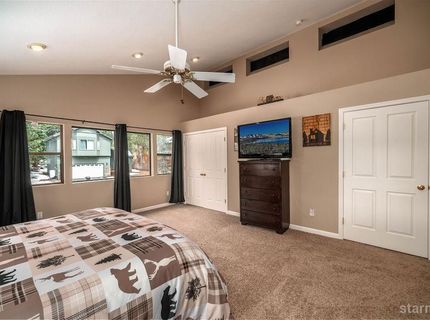 1641 Crystal Air Drive, South Lake Tahoe, CA 96150 Photo