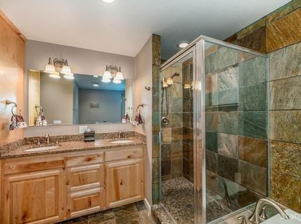 1641 Crystal Air Drive, South Lake Tahoe, CA 96150 Photo