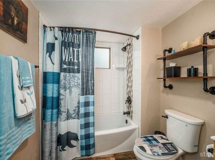 1641 Crystal Air Drive, South Lake Tahoe, CA 96150 Photo